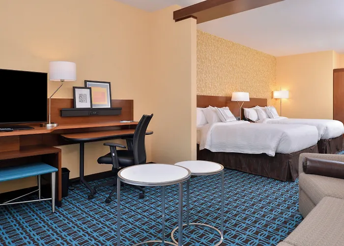 Fairfield Inn & Suites By Marriott Warrensburg